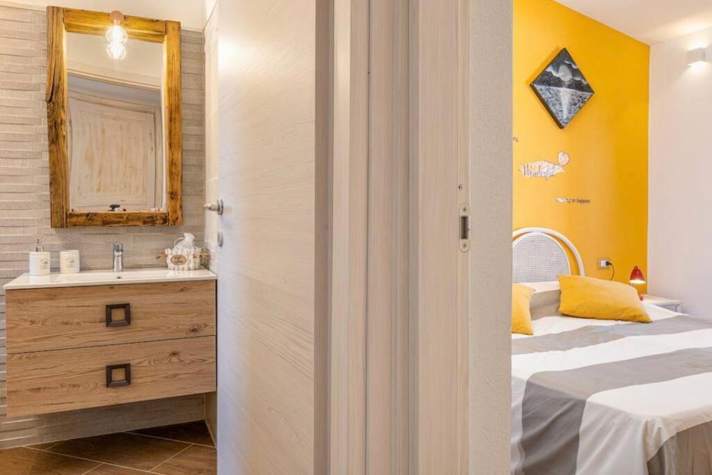 Casa Sharon Appartamento Vista Mare Ad Olbia Eksteriør bilde